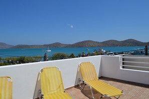 House, 3 Bedrooms | Terrace/patio - Akti Posidonos (Agios Nikolaos)