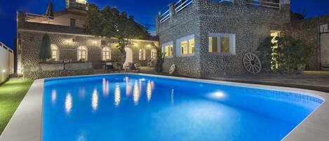 Alberca al aire libre