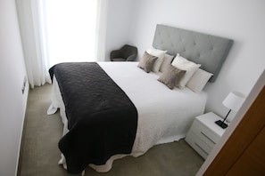 3 habitaciones y caja de seguridad en la habitación 