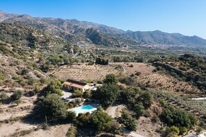 منظر من الجو على ارتفاع عالٍ