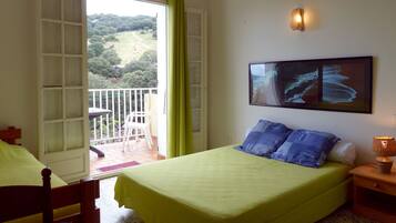 1 camera, ferro/asse da stiro, culla da viaggio, Wi-Fi gratuito