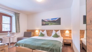 Superior Double Room, 1 Queen Bed - BSW Hotel Hubertuspark (Schoenau am Koenigssee)