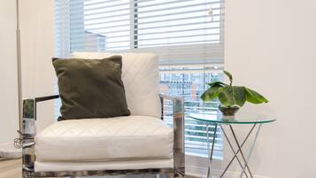 Exclusive Apartment, Multiple Beds, Non Smoking | Room amenity