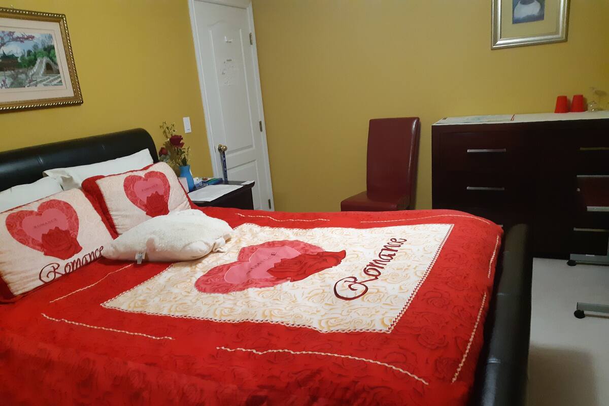 Habitación estándar, 1 cama de matrimonio, no fumadores, baño compartido | Wifi gratis y ropa de cama