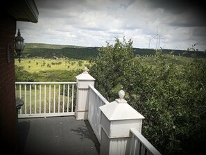 Property grounds - A luxury hunting lodge (Merkel)