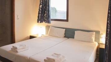 4 bedrooms, iron/ironing board, travel cot, free WiFi