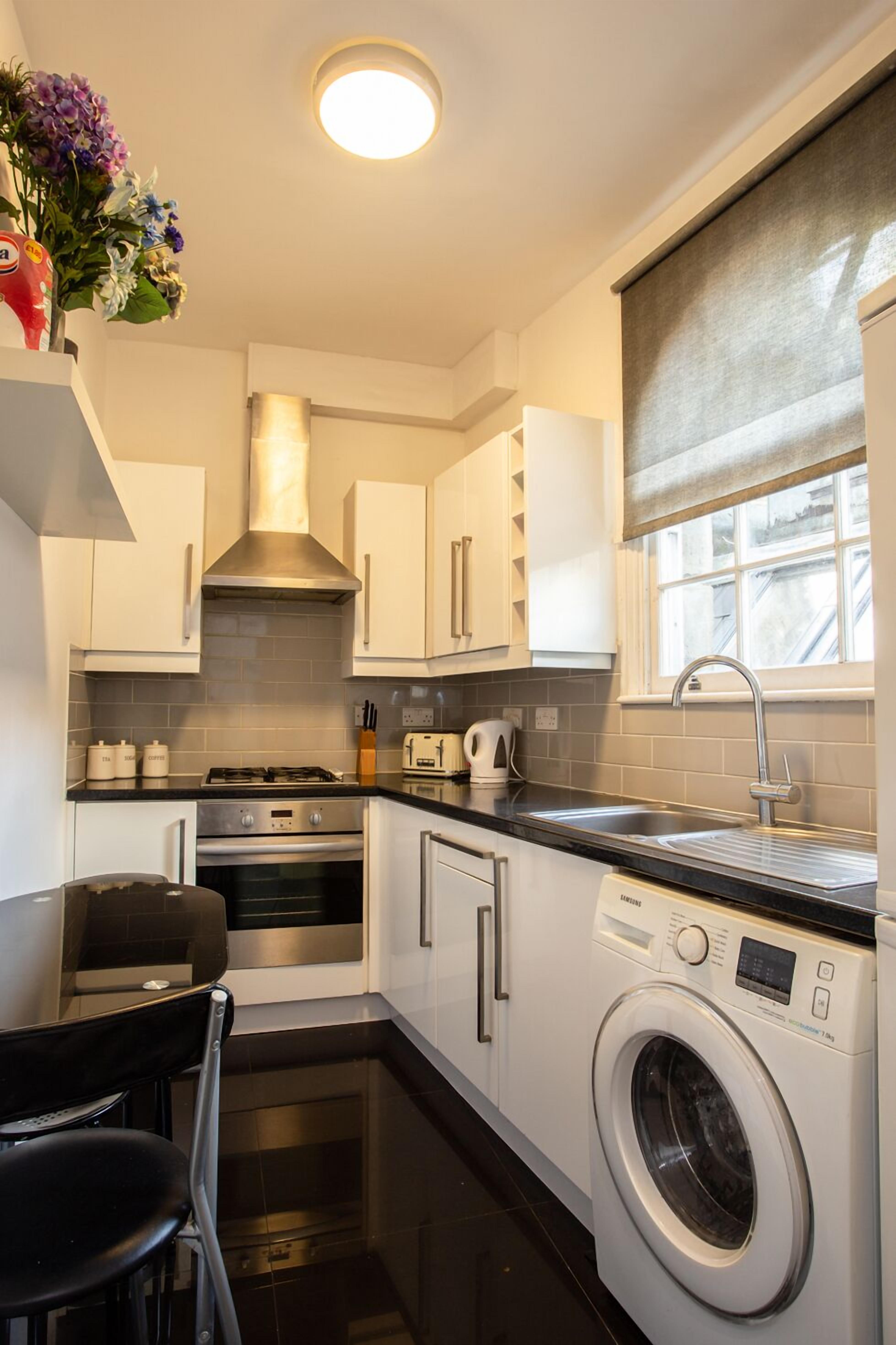 雪櫃、焗爐、爐具、咖啡機/沖茶器