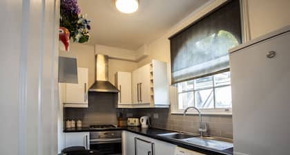 Beautiful 3 bedroom house close to big ben and london eye all transport links