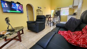 42-inch Smart TV with cable channels - Caribbean Dream Vacation Property (Gros Islet)