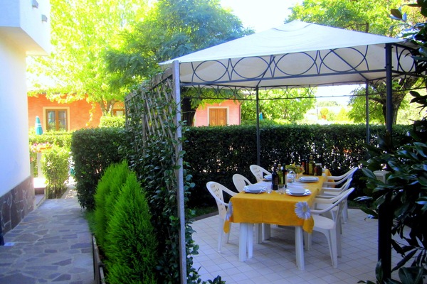 MEISTERHAUS PRIVATER GARTEN - POGGIO ALLA CAVALLA BAUERNHAUS