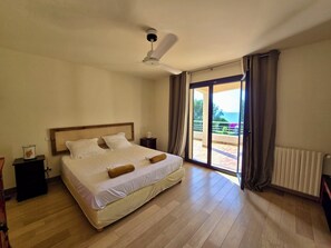 5 bedrooms, iron/ironing board, travel cot, free WiFi