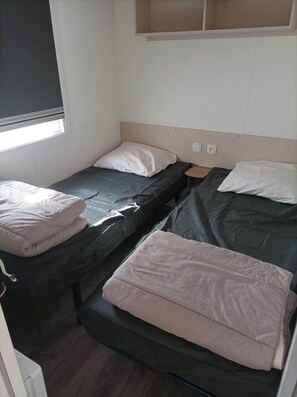 3 dormitorios, tabla de planchar con plancha, wifi