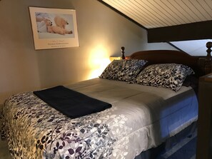 2 Schlafzimmer, Schreibtisch, Bügeleisen/Bügelbrett, kostenloses WLAN