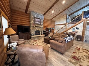 Smart TV, fireplace, video games, DVD player - New Year's Eve SPECIALS Watch Elk From Deck Private Lake Near Rocky Mountain NP (Grand Lake)