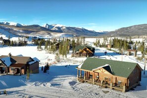 Exterior - New Year's Eve SPECIALS Watch Elk From Deck Private Lake Near Rocky Mountain NP (Grand Lake)