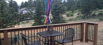 Off-Season Reduction on 4-bedroom vacation home near Estes Park Golf Course
