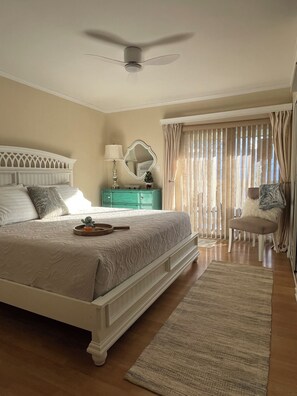 2 slaapkamers, een strijkplank/strijkijzer, gratis wifi, beddengoed