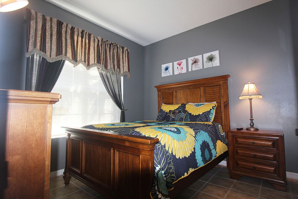 7 bedrooms, iron/ironing board, WiFi, bed sheets