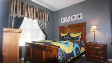 7 bedrooms, iron/ironing board, WiFi, bed sheets