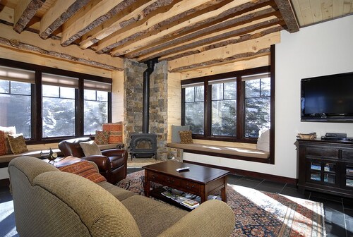 Sopris-talo: High End + Open Layout