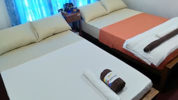 Chambre Double, non-fumeurs | Coffres-forts dans les chambres, Wi-Fi gratuit