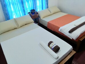 Chambre Double, non-fumeurs | Coffres-forts dans les chambres, Wi-Fi gratuit