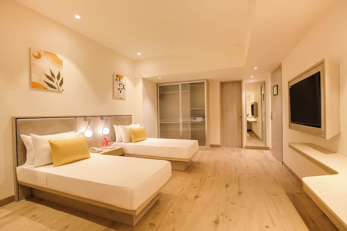 In-room safe, desk, blackout drapes, soundproofing
