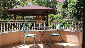 Deluxe-Doppelzimmer, Gartenblick | Balkon