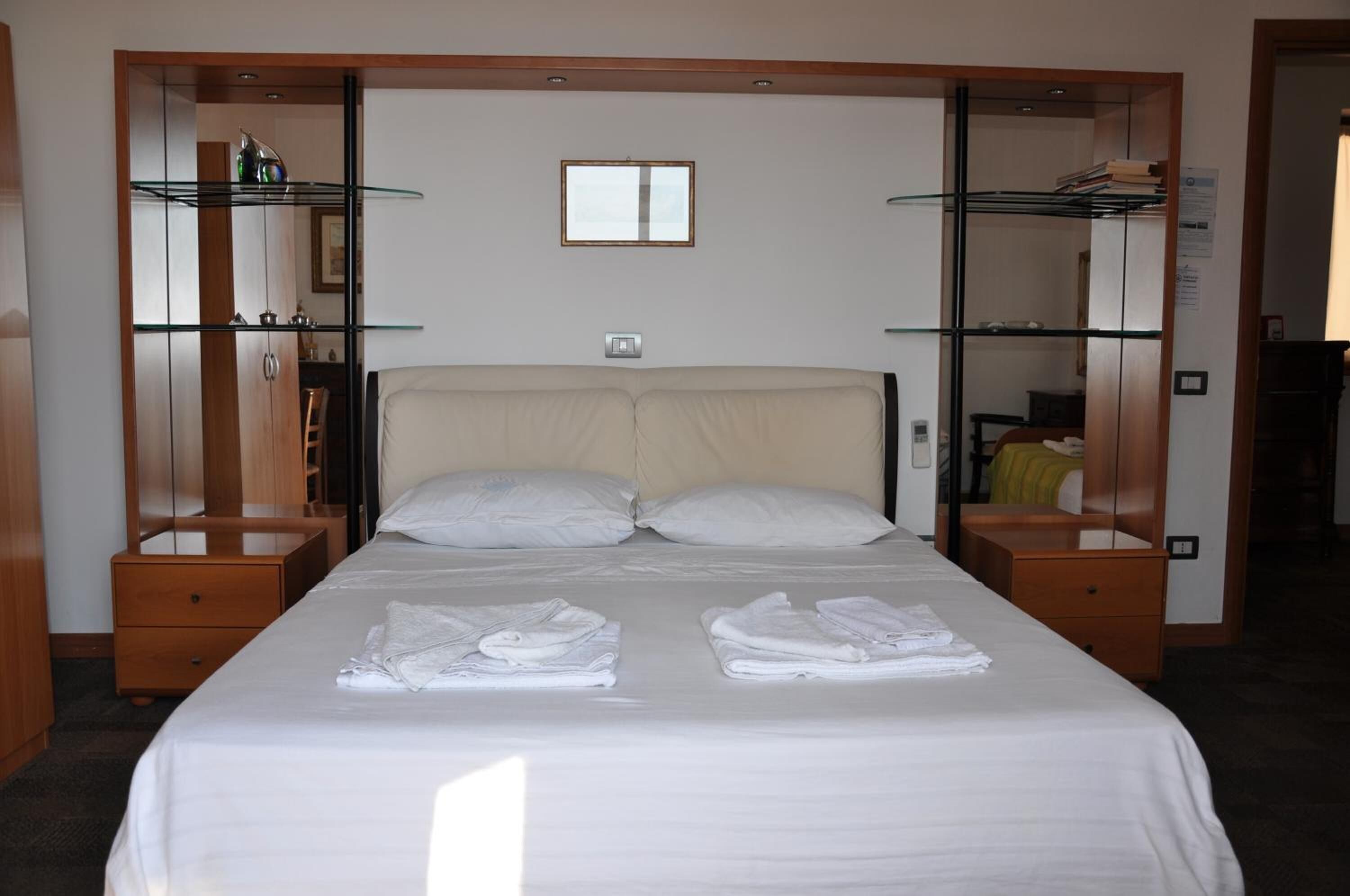 Desk, free cribs/infant beds, free WiFi, bed sheets