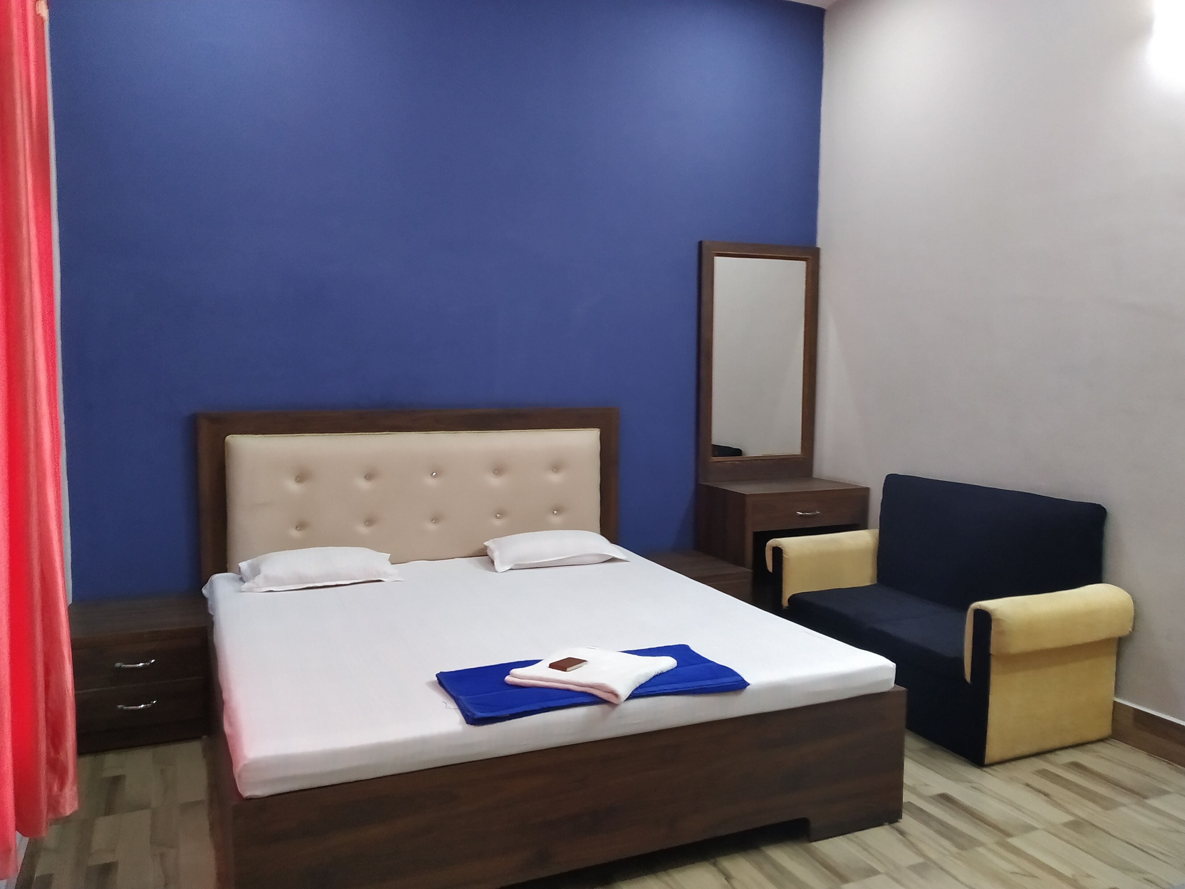 Egyptian cotton sheets, premium bedding, soundproofing, bed sheets