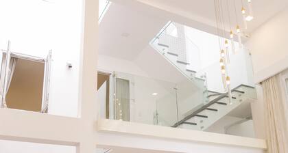 Green House - 2 chambres de luxe avec 5 minutes Ă pied de la riviĂšre des Parfums