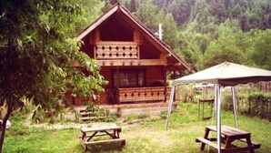 家庭平房, 吸烟房 (Dag Evi)