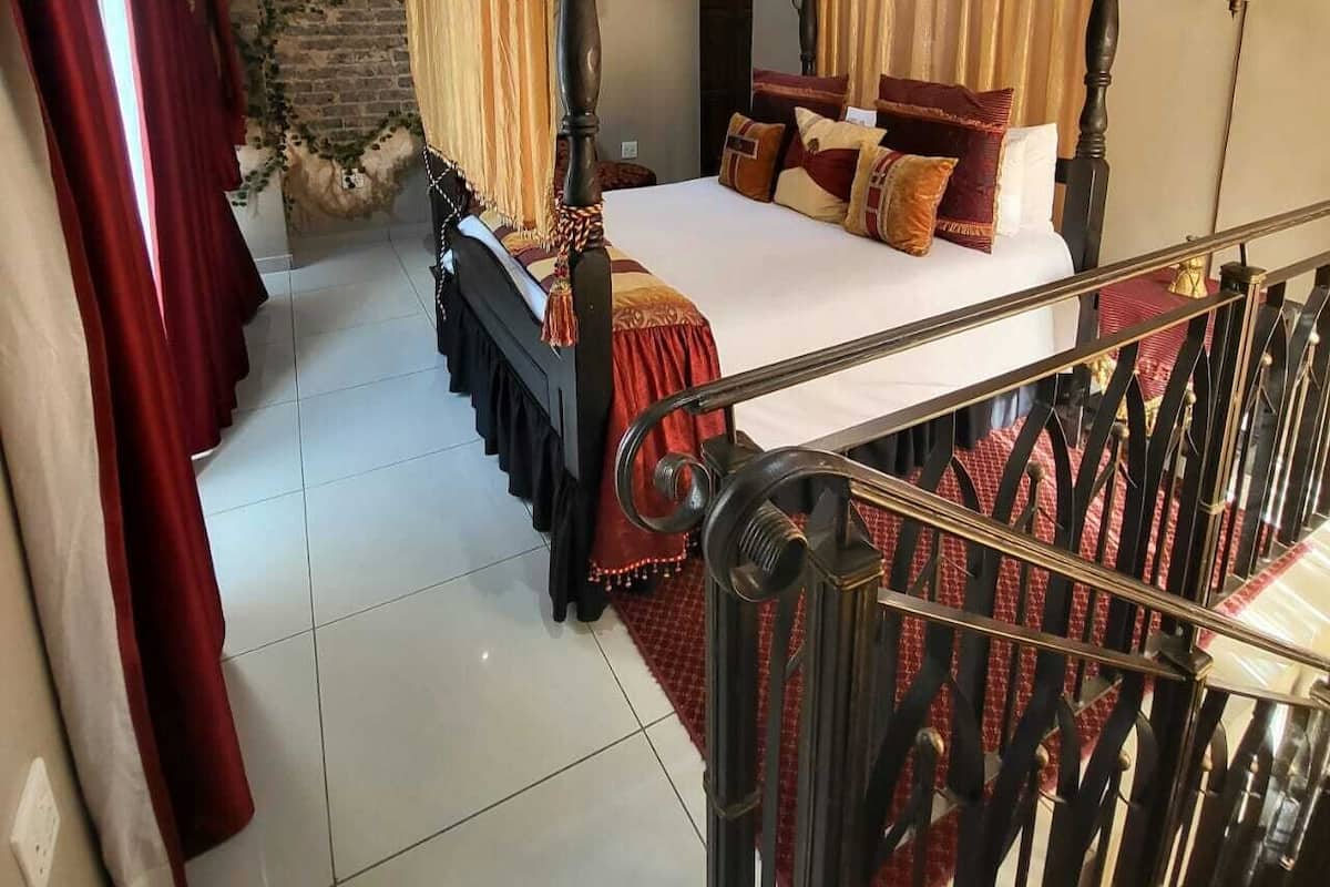 Royal Suite, Private Bathroom