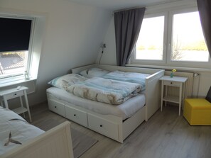 2 Schlafzimmer, Bügeleisen/Bügelbrett, Reisekinderbett, kostenloses WLAN