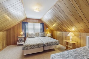 4 bedrooms, Internet, bed sheets