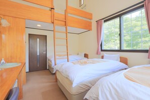 Quadruple Room | Free WiFi - Resort Pension Shikisai (Gujo)