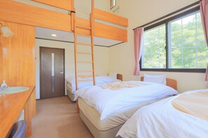 Quadruple Room | Free WiFi - Resort Pension Shikisai (Gujo)