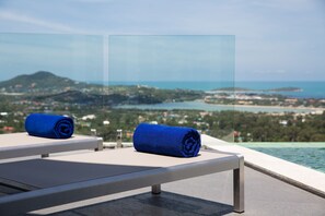 Pemandangan dari properti