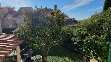 Estúdio luxo, 1 cama Queen, para não fumantes, vista para a cidade | Vista do quarto