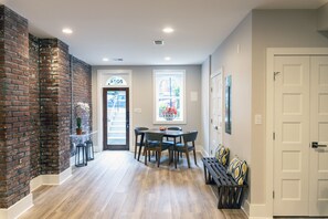 Dining - Beautiful newly created 1BR Apt. in best DuPont location (Washington)