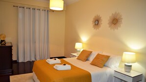 3 Schlafzimmer, Bügeleisen/Bügelbrett, Reisekinderbett, kostenloses WLAN