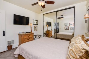 2 bedrooms, iron/ironing board, travel crib, free WiFi