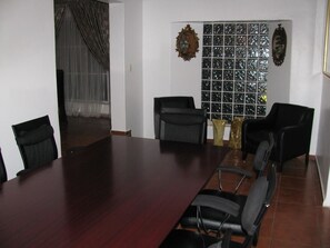 Dining - Bruno Comfort Suites (Randburg)