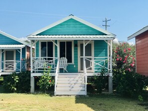 Front of property - Tilt-ta-Dock Resort Belize (Corozal)