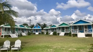 Unclassified image, 2 of 28, button - Tilt-ta-Dock Resort Belize (Corozal)