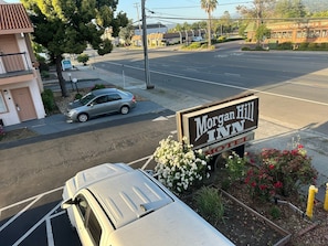 Front of property - Morganhill Inn Motel (Morgan Hill)