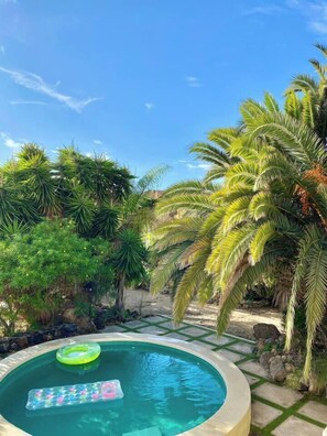 Outdoor pool - Private villa with pool with amazing views . (La Guancha)