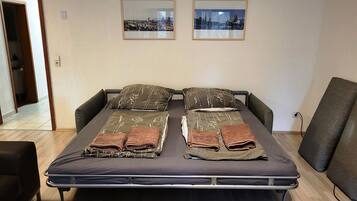 2 Schlafzimmer, Bügeleisen/Bügelbrett, WLAN, Bettwäsche