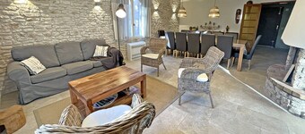 Échappée belle en Provence , la villa Les Agrions : nature, piscine & soleil !