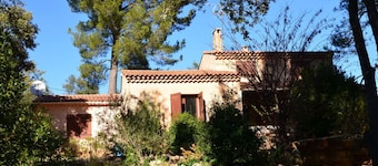 Tilava huvila uima-allas 12 ihmistÀ vÀlillÀ VÀlimerelle ja Verdon